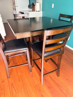Living spaces counter height  Dining Table Set with 4 Chairs