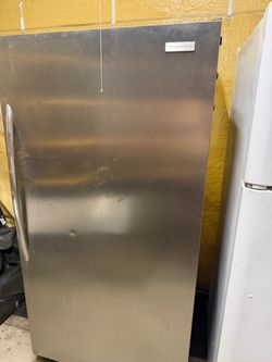 Stainless steel Frigidaire Fridge