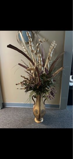 Beautiful Standing Vase