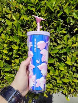 2024 JANUARY WINTER RELEASE NEW STARBUCKS PLASTIC COLD CUP CHERRY BLOSSOM  STRAW TOPPER 24oz for Sale in Los Angeles, CA - OfferUp