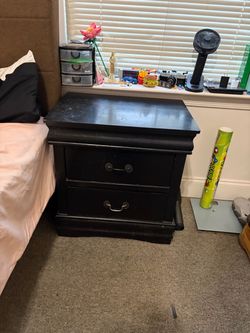 Nightstand dresser