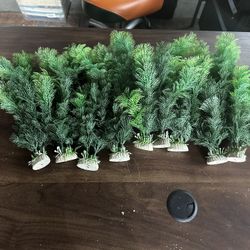 Set of 8 Faux Aquarium Plants – 12” Tall Plastic Fish Tank Decorations