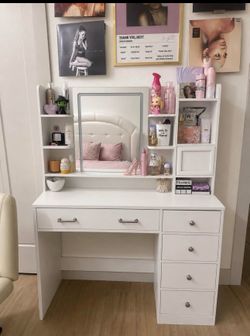 Vanity with led lights