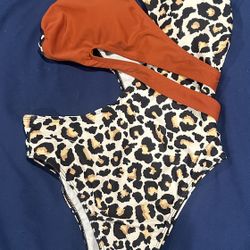 One Shoulder Cut Out Swimsuit 