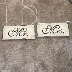 Mr And Mrs Back Of The Chair Signs 
