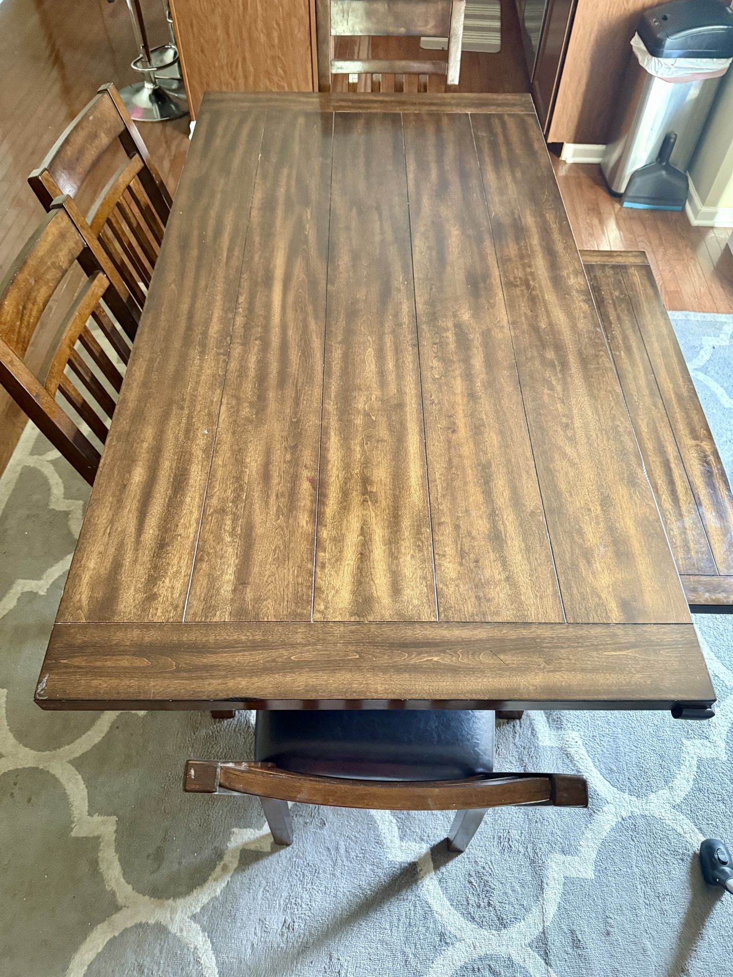 Dining Table Set