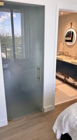 Glass Door 