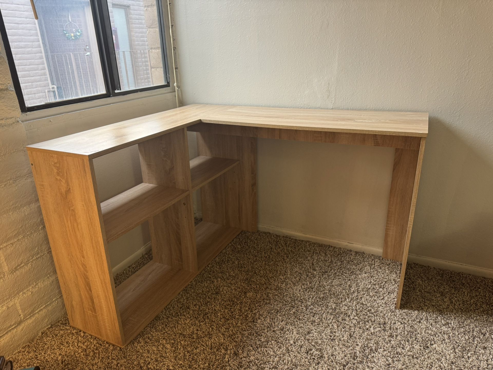 Desk And Desk Chair 
