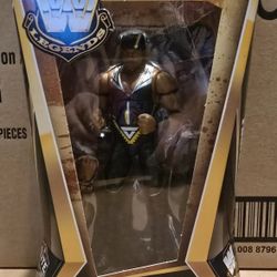 WWE ELITE LEGENDS: Faarooq (Chase)