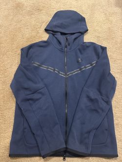 Navy Nike Tech Size M