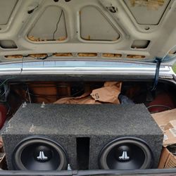 Jl Audio Dual 4ohm Subwoofers 