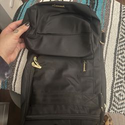 Carry on duffel bag/small travel bag 