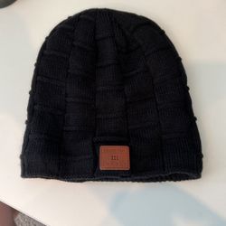 Stylish And Comfortable Bluetooth Beanie