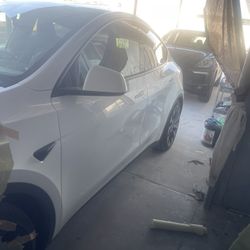 Bodyshop & Paint 