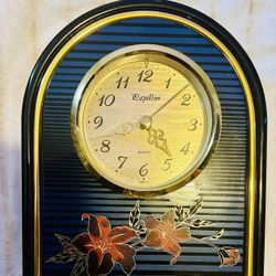 Vintage Papillon Quartz Mantel Clock