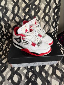 Air Jordan 4 Retro OG Fire Red