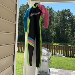 WET SUIT  ADULT Small-     I Want It Gone ! 🤣