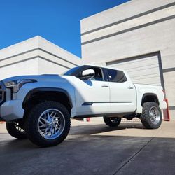 6 Inch Lift Kit Installation for 2024 Toyota Tundra 4x4