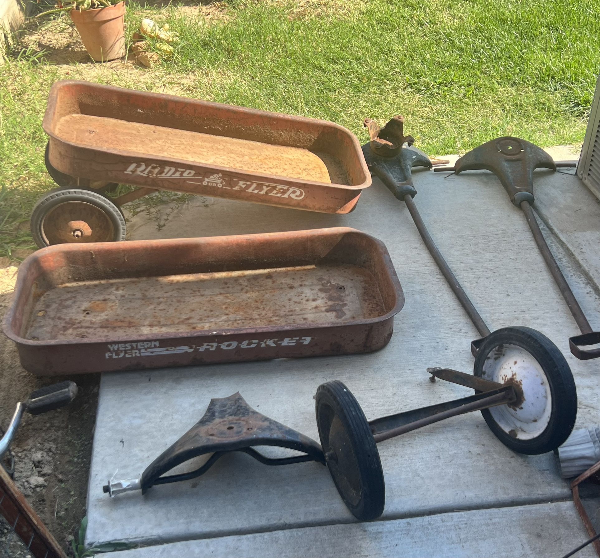Old Wagon Parts for projects
