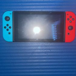 Nintendo Switxh + Pro Controller