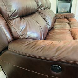 Like New, Excellent Condition Leather Electric Recliner