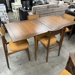 Mid Century Modern Dining Table Foldable Top Leaf Extension 