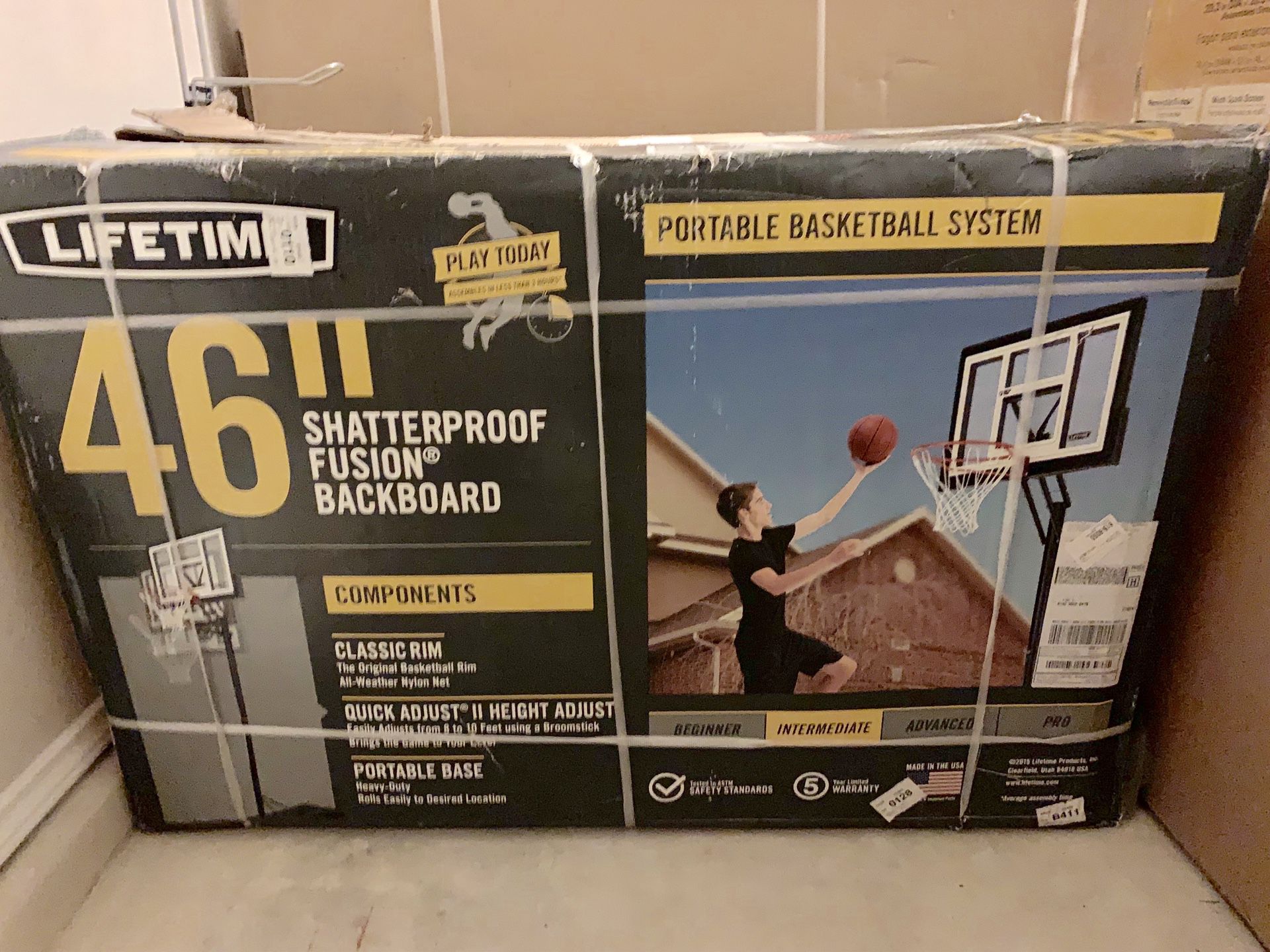Lifetime Adjustable Portable Basketball Hoop, 46 inch Polycarbonate (90584)