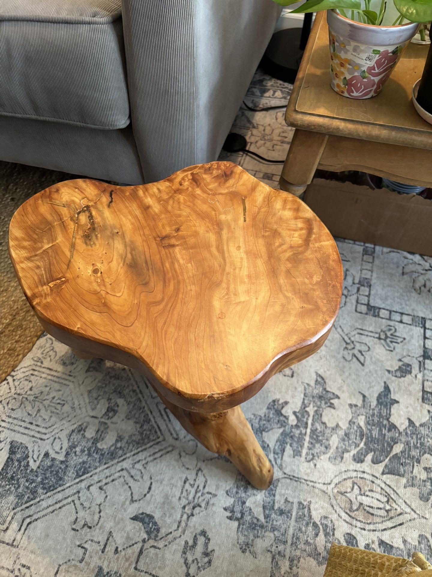 WELLAND Natural Cedar Wood Stump/stool