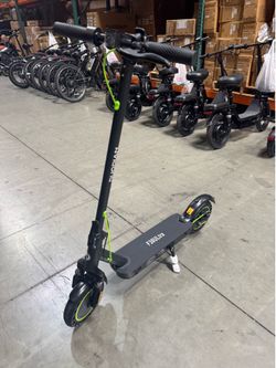 Front and rear shock-absorbing electric scooters