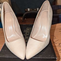 Women's Charlotte Russe Size 8 Heels