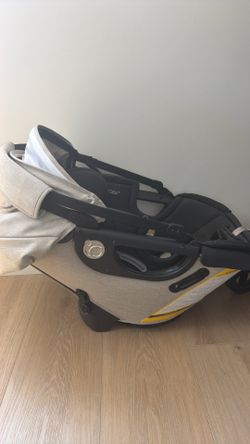 Orbit car seat