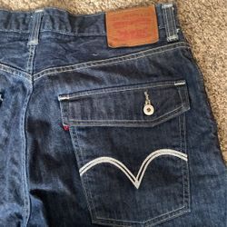 LEVI’s BLUE Jeans,  LIMITED EDITION Levi’s Jeans 569 Loose Fit, W36 x L30.