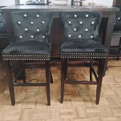 3 Barstools Brand New In Box 