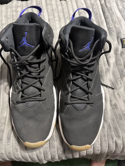 Men’s Jordans size 11