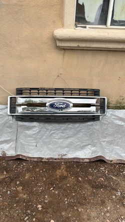 2017/19 Ford Super Duty  original  front Grille