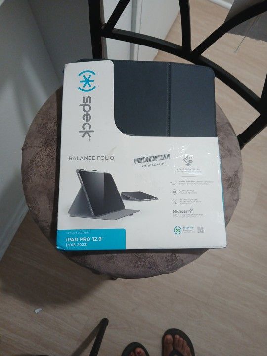 Adjustable Viewing Angles