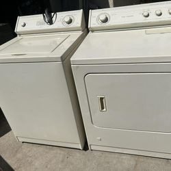 LAVADORA Y SECADORA  DE GAS COLOR HUESO