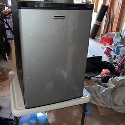Small Refrigerator