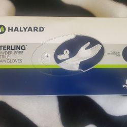Halyard Powder-free exam gloves 100ct.