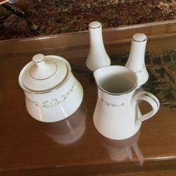 Sheffield Elegance Pattern China