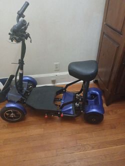 Fold up electric scooter  transportable 250