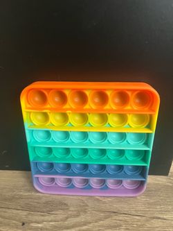Rainbow pop it