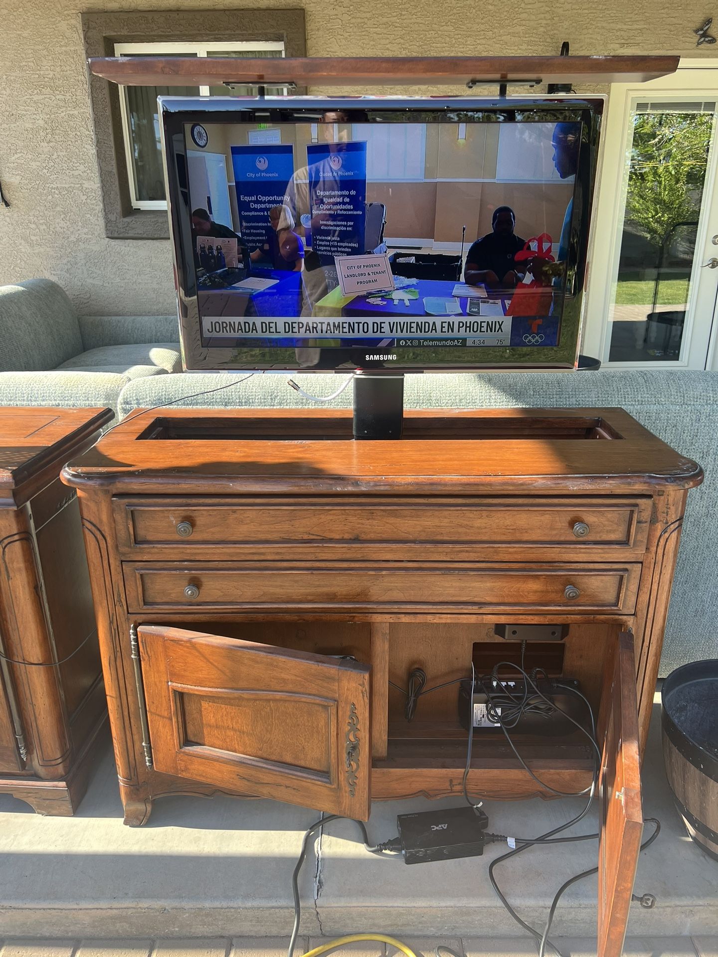 TV Stand