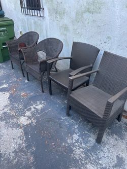 Whicker outdoor patio chairs