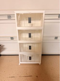 Storage cabinet