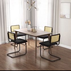 Set of 4 Rattan Dining Chairs