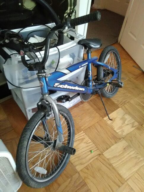 20 inch Schwinn trick bike
