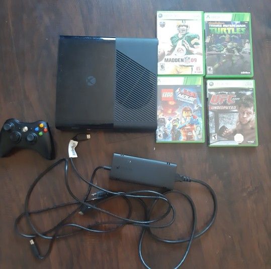 Black XBOX 360 AND GAMES