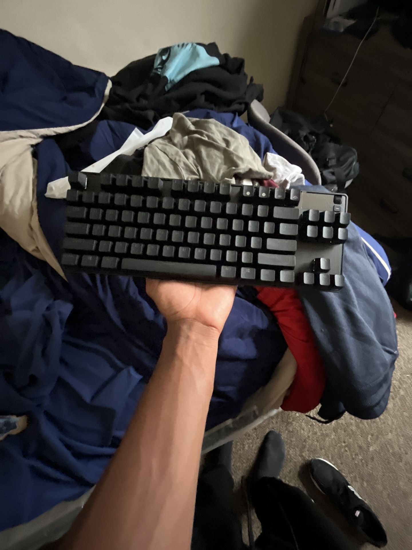 black steelseries keyboard