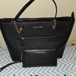 Micheal Kors Bundle.. 